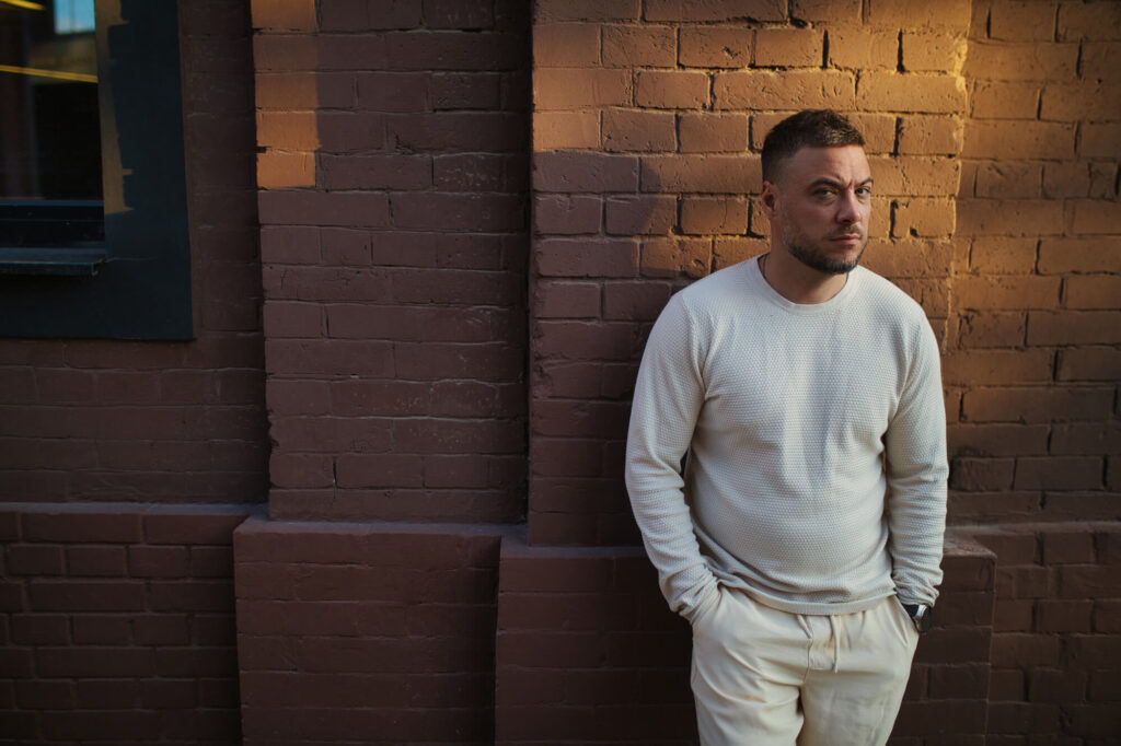 Фотосессия для мужчины на улице