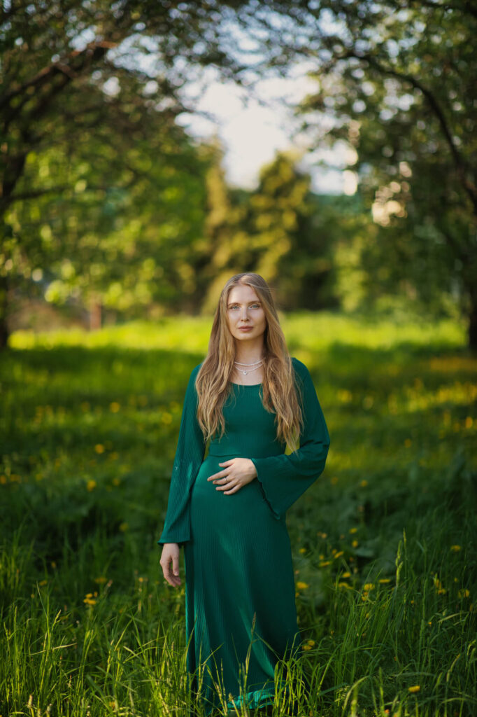 Фотосессия девушки на природе