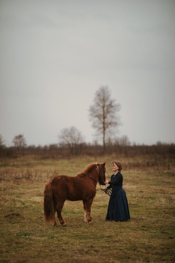 Александра Соловьёва, социальный фотопроект Олега Багмуцкого